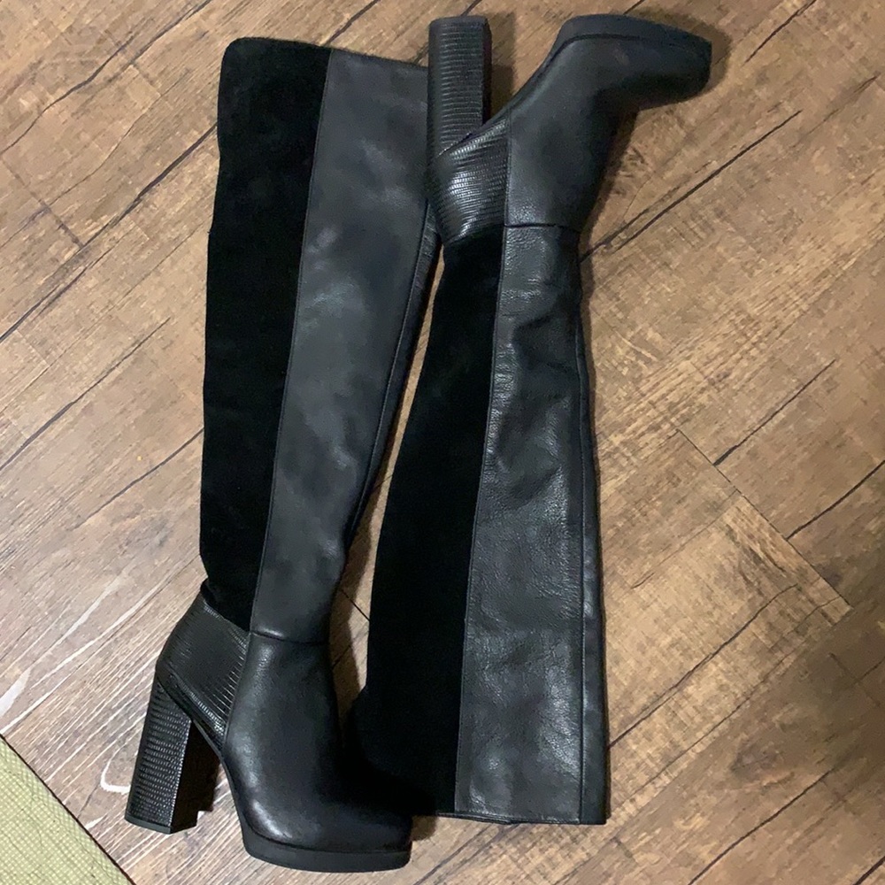 Super Cute Thigh High Boots 🖤